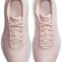 Nike Downshifter 12 para mujer, Apenas Rosa Blanco Rosa Oxford  Ropa, Zapatos y Joyería - Image 15